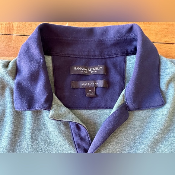 Banana Republic Short Sleeve *Luxury Touch* Dress Polo | No Button - Picture 4 of 8